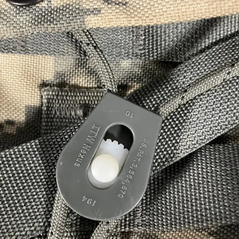 US Army MOLLE II Large Rucksack ACU Digital Camo‎ Military 26x25 USGI Backpack